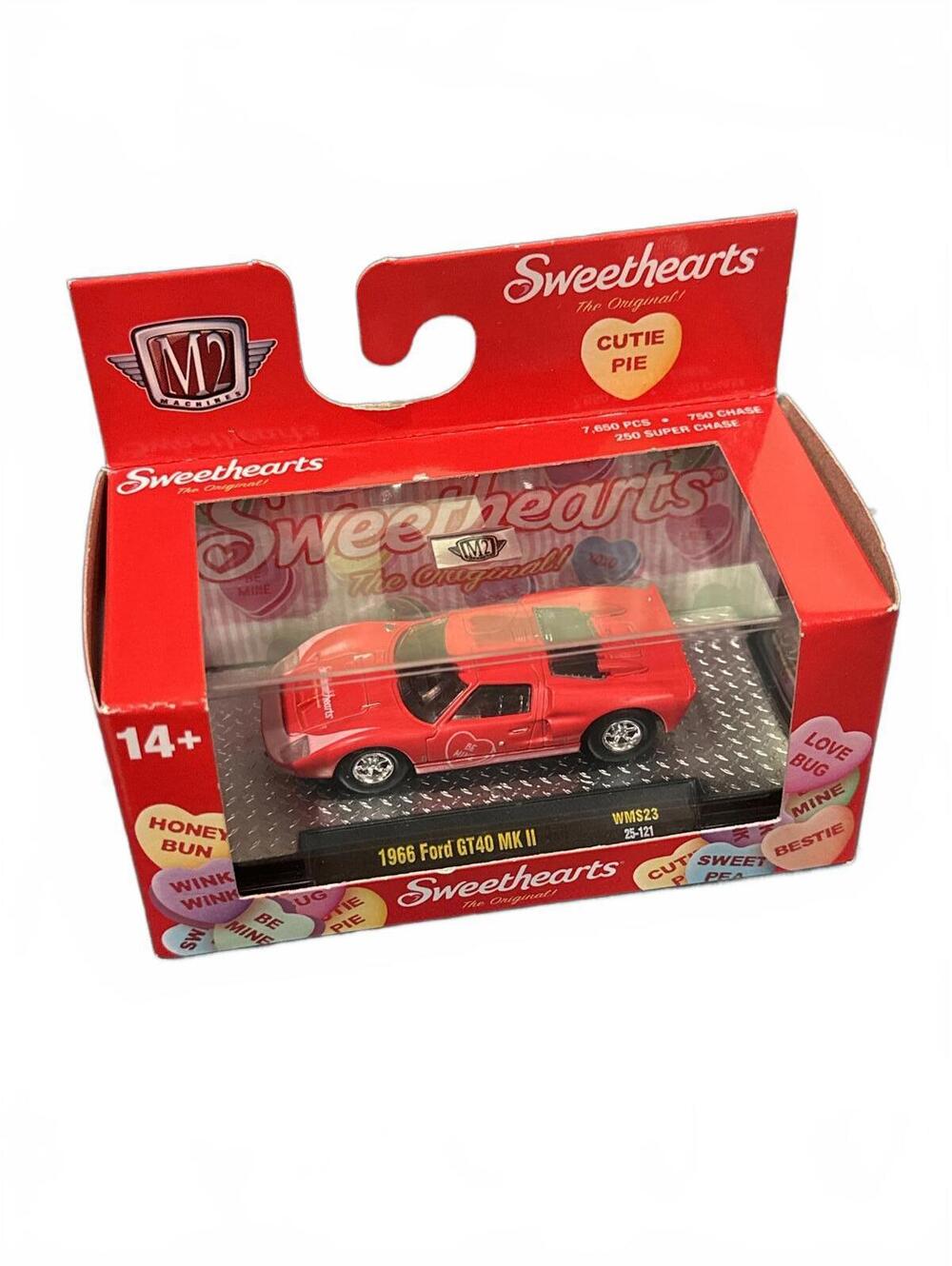 M2 Machines "Sweethearts" Valentine's Day Exclusive Car